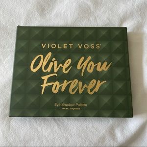 Violet Voss eyeshadow palette